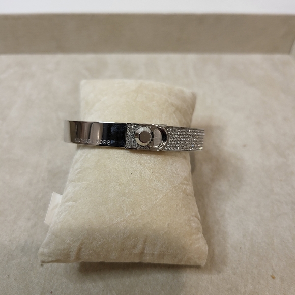 Michael Kors Jewelry - Michael Kors bracelet